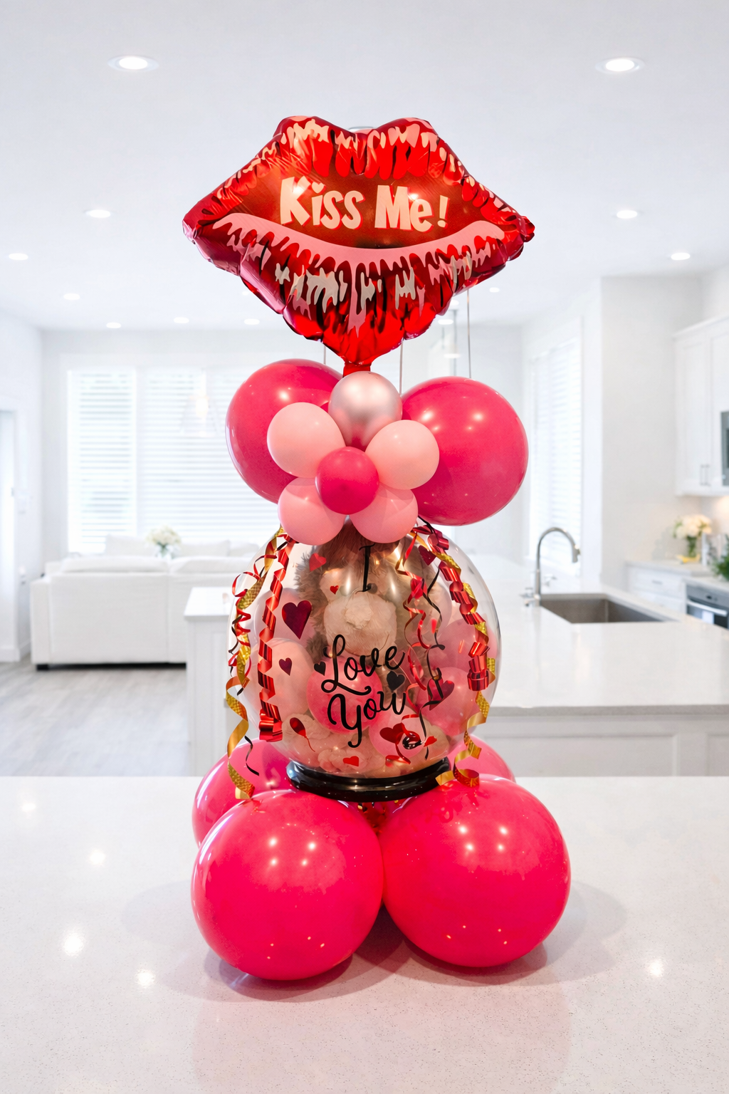 WOW Big Kisses Balloon